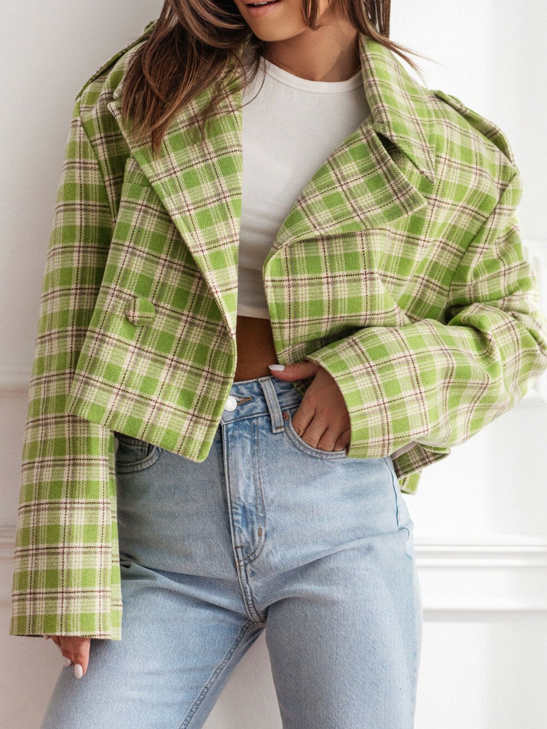 Lapel Collar Plaid Cropped Jacket - felvior