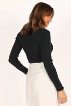 Lettuce Edge Round Neck Long Sleeve T-Shirt