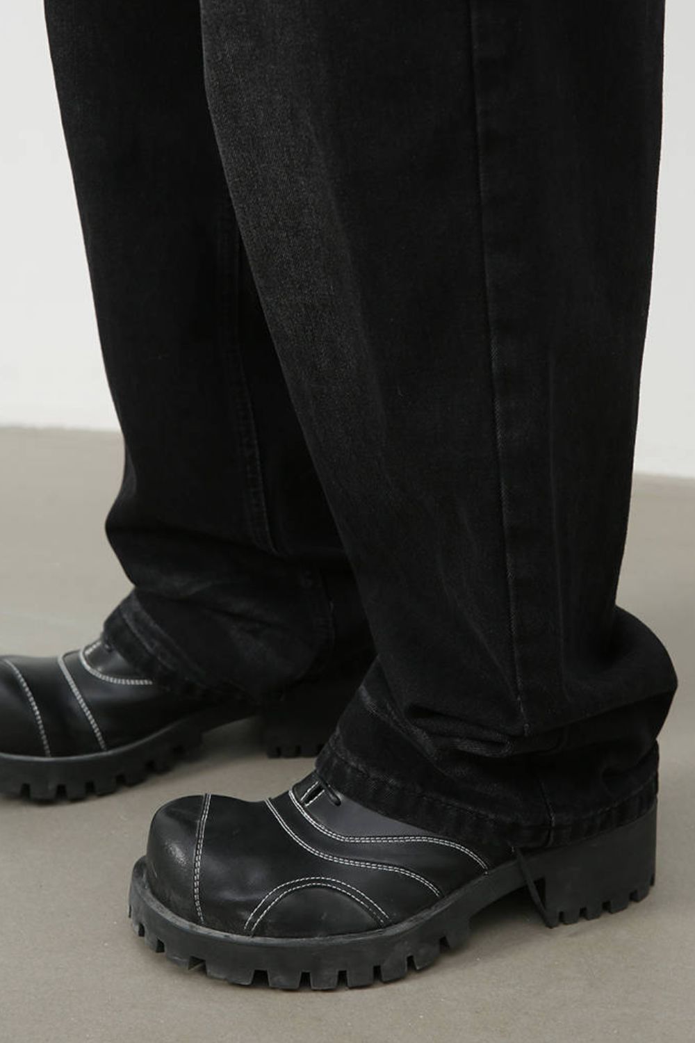 Men's Wide Leg Jeans