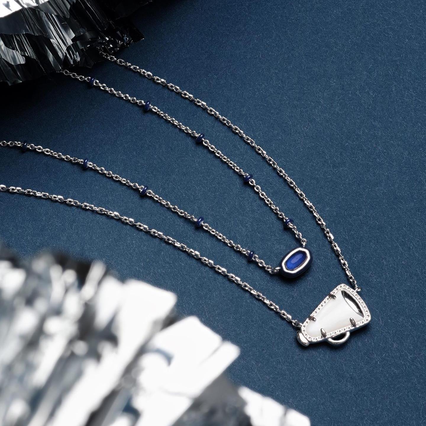 Sporty Element Resin Necklace - felvior