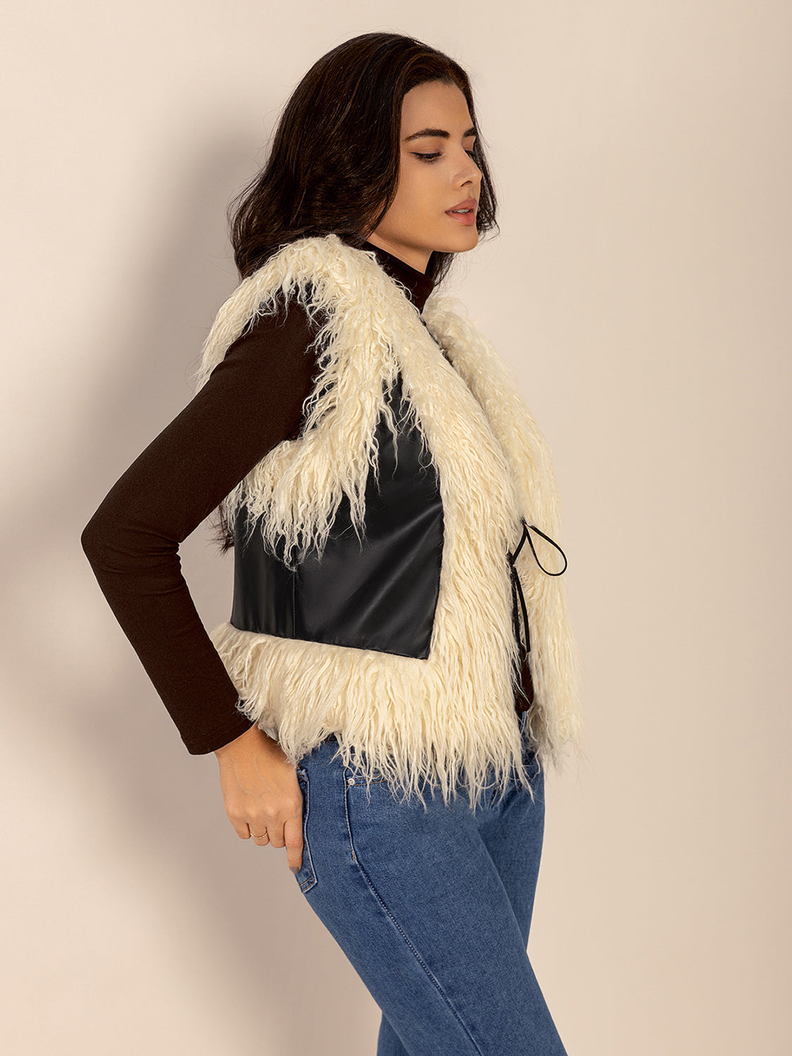 Tied Fringe Contrast Vest - felvior