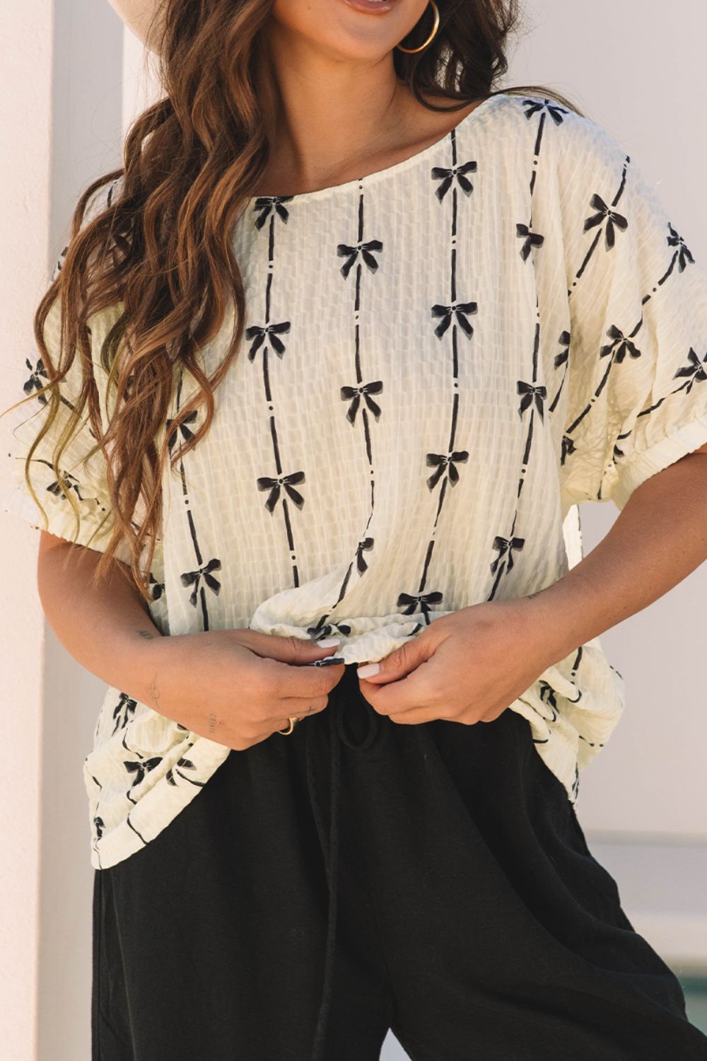Bow Print Short Sleeve Top