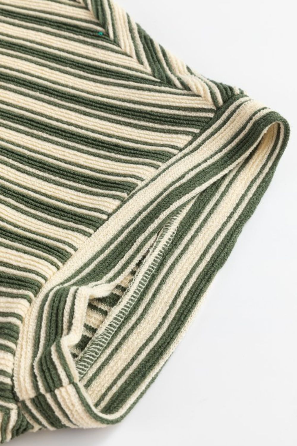 Stripe Textured Side Slit Crew Neck T-Shirt