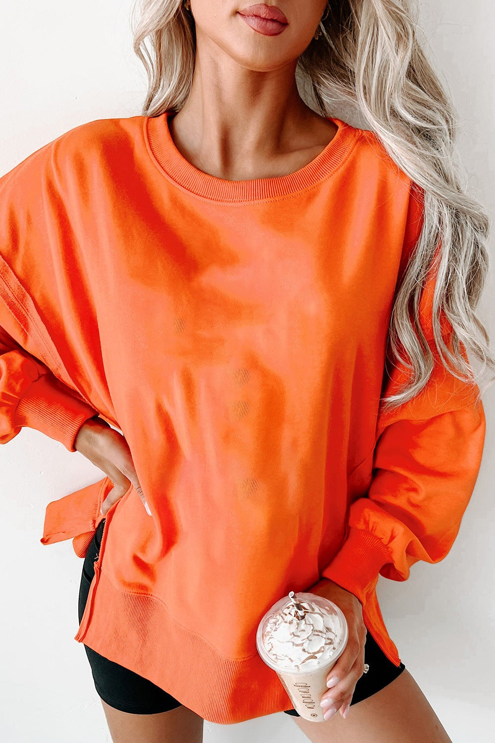 Side Slit Round Neck Long Sleeve Sweatshirt Image principale du produit