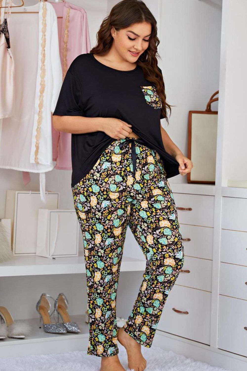 Plus Size Contrast Round Neck Tee and Floral Pants Lounge Set - felvior