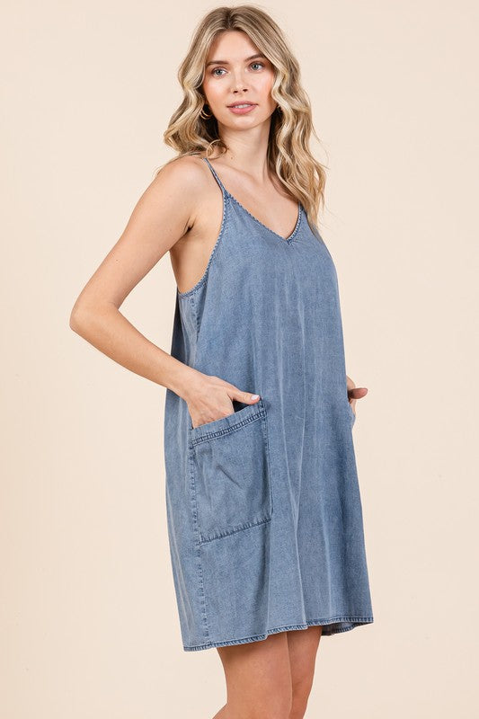 Mittoshop Washed Patch Pocket Mini Cami Denim Dress - felvior