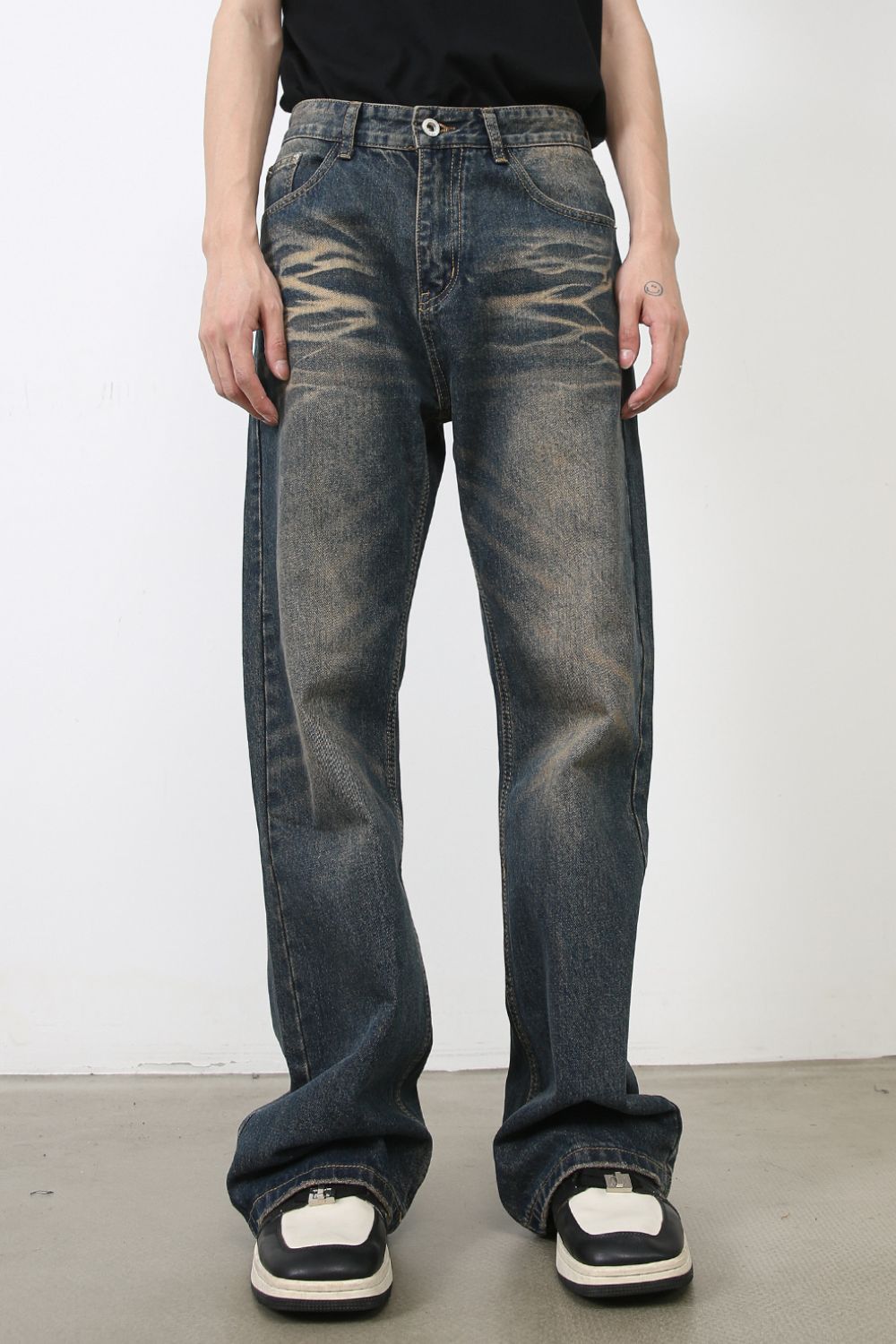 Men's Baggy Jeans with Pockets