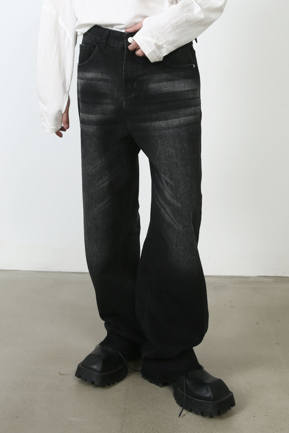 Men's Frayed Hem Jeans - felvior