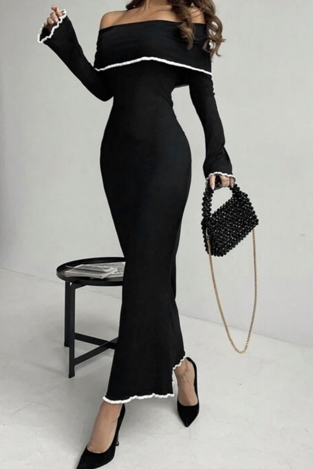 Contrast Trim Off-Shoulder Long Sleeve Maxi Sweater Dress