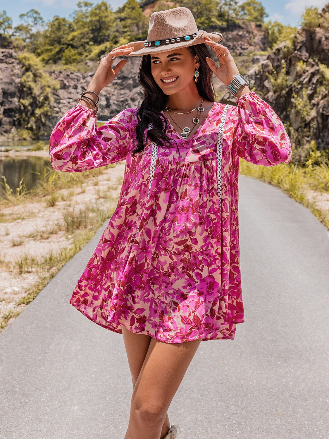 Long Sleeve V-Neck Mini Dress - felvior