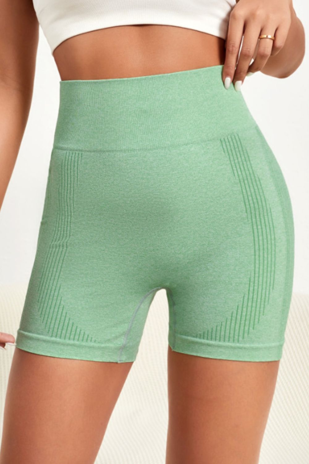 Wide Waistband Slim Fit Active Shorts - felvior