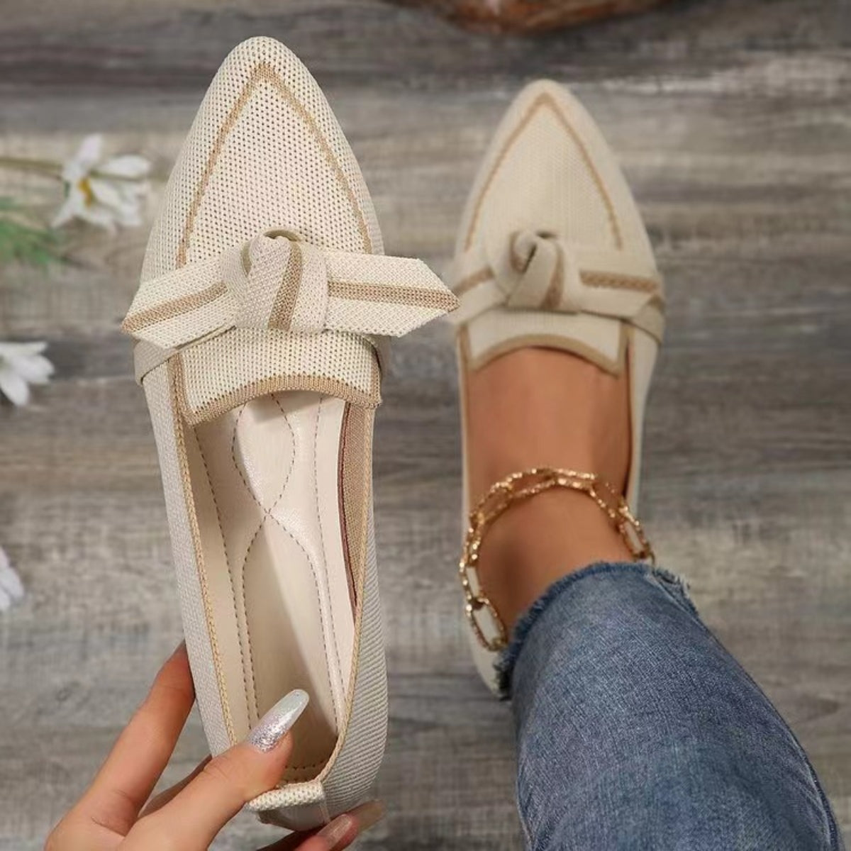 Bow Contrast Trim Point Toe Loafers - felvior
