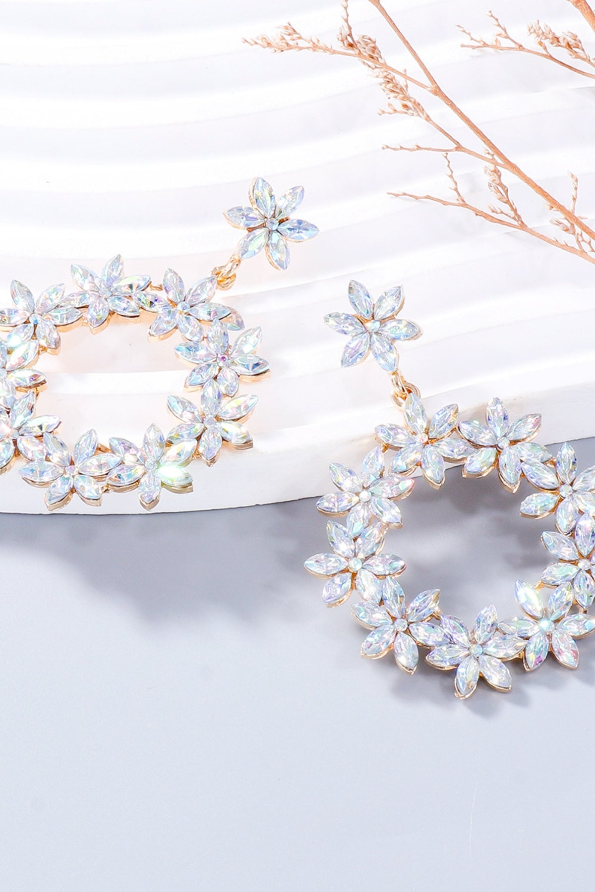 Rhinestone Flower Dangle Earrings - felvior