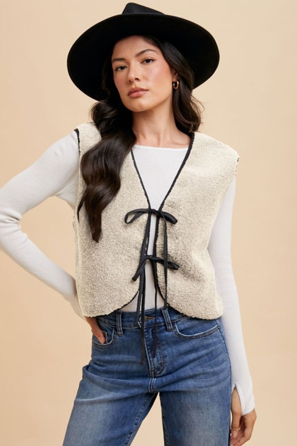 Annie Wear V-Neck Tie Detail Vest Coat - felvior
