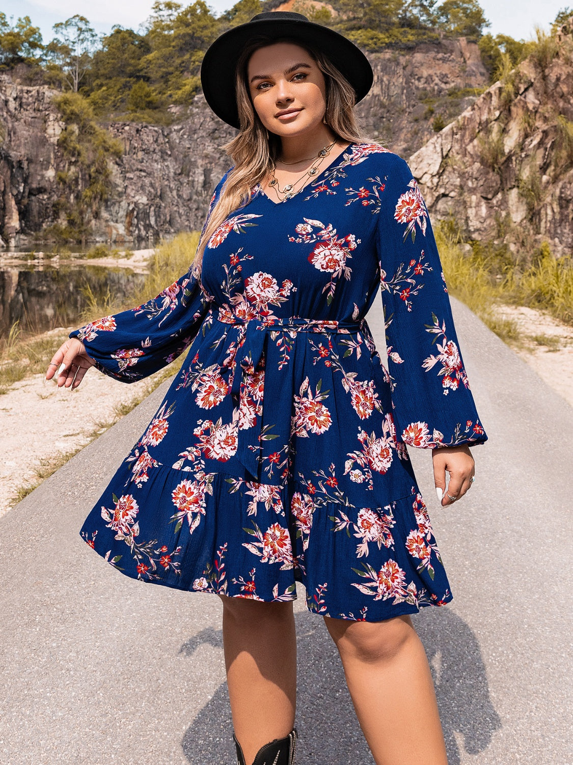 Plus Size V-Neck Long Sleeve Dress - felvior