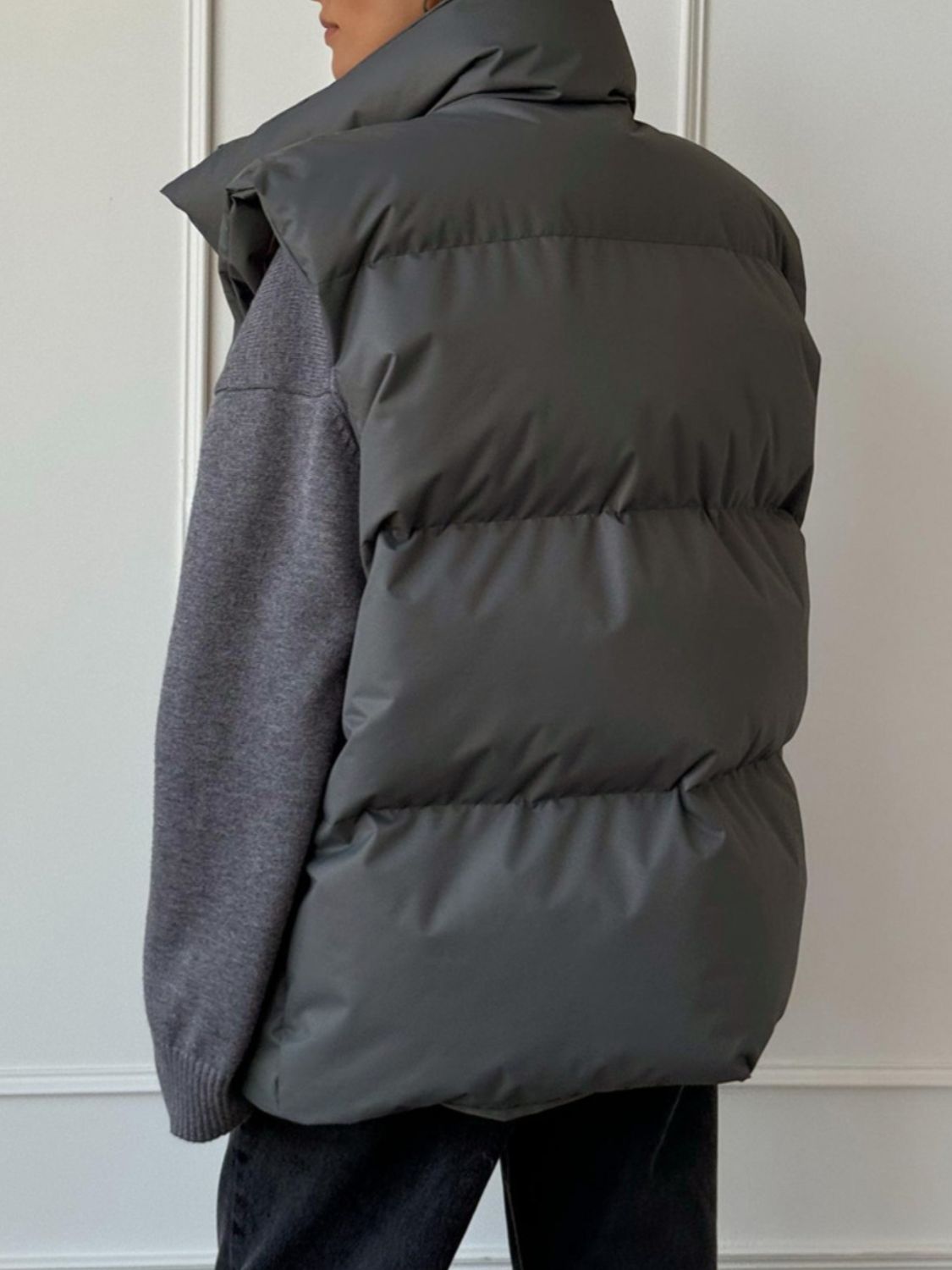 Zip Up Turtleneck Vest Coat - felvior