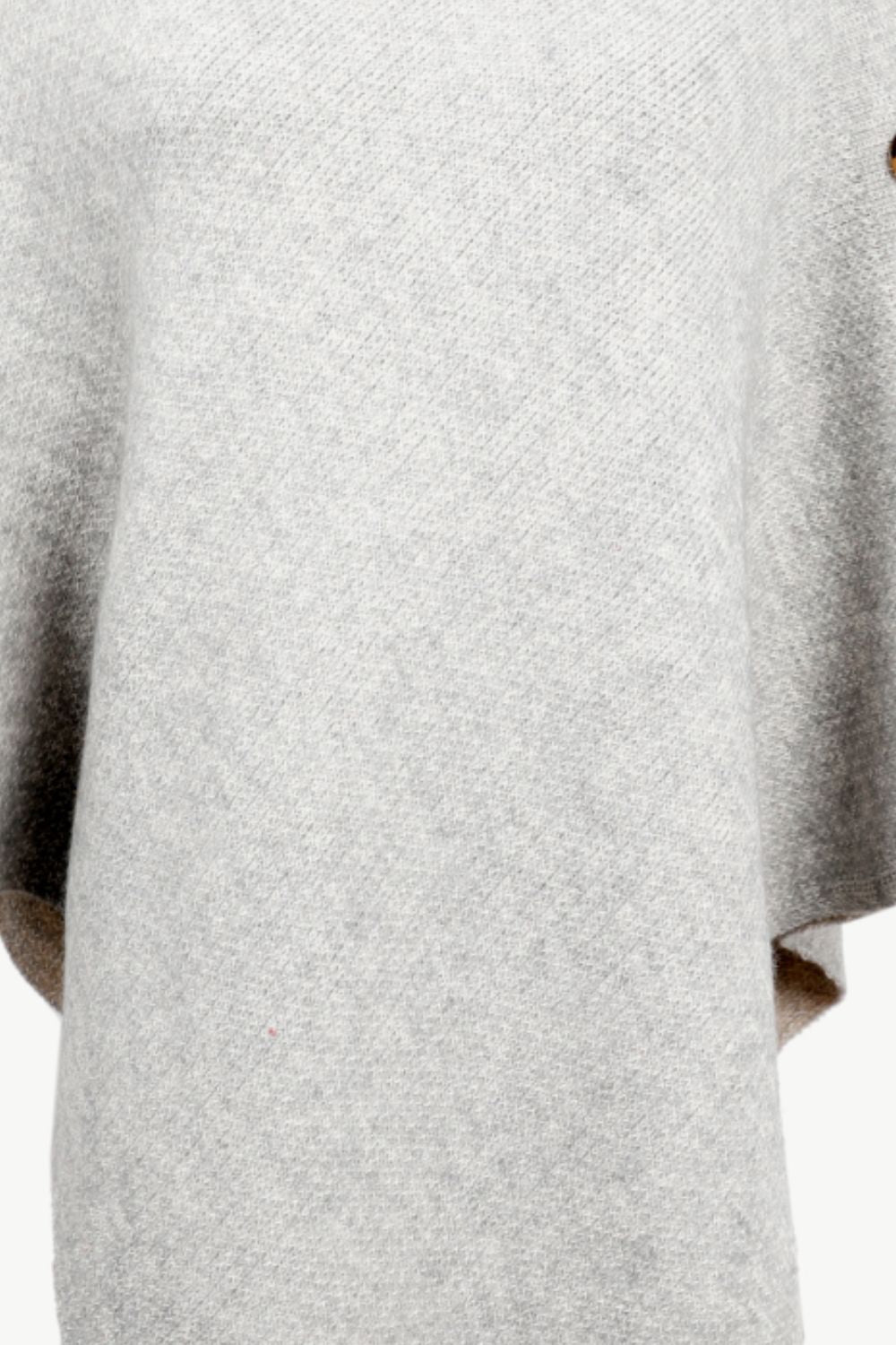 Turtleneck Buttoned Poncho - felvior