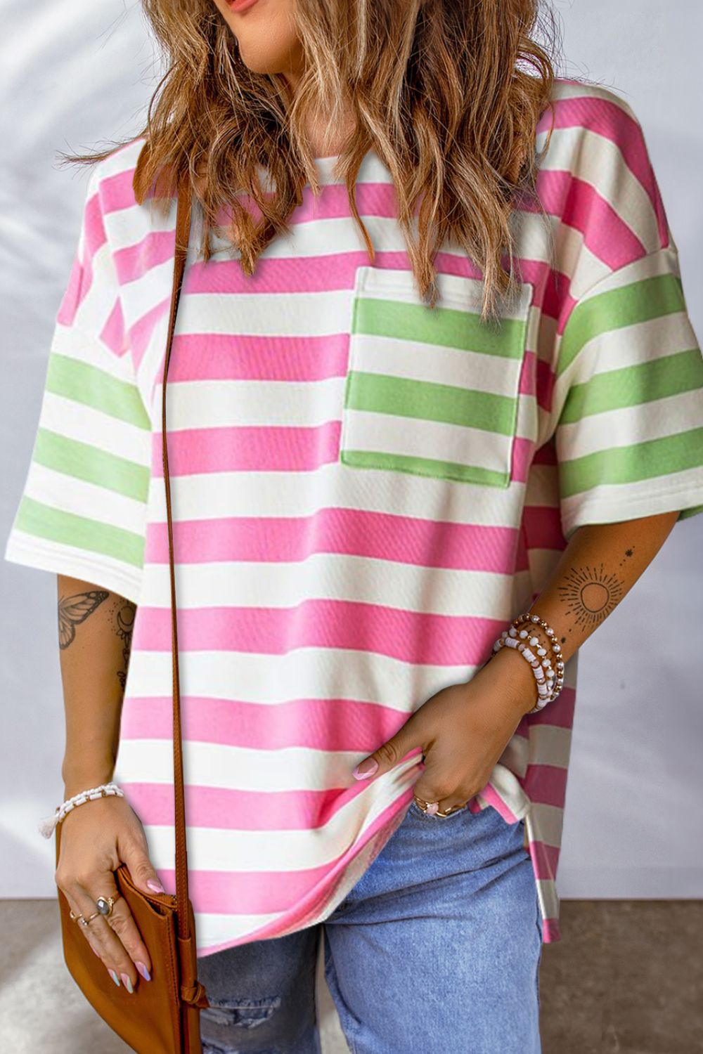 Contrast Striped Round Neck Half Sleeve T-Shirt Image principale du produit