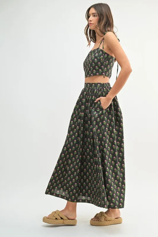 MABLE Floral Crop Top and Skirt Set - felvior