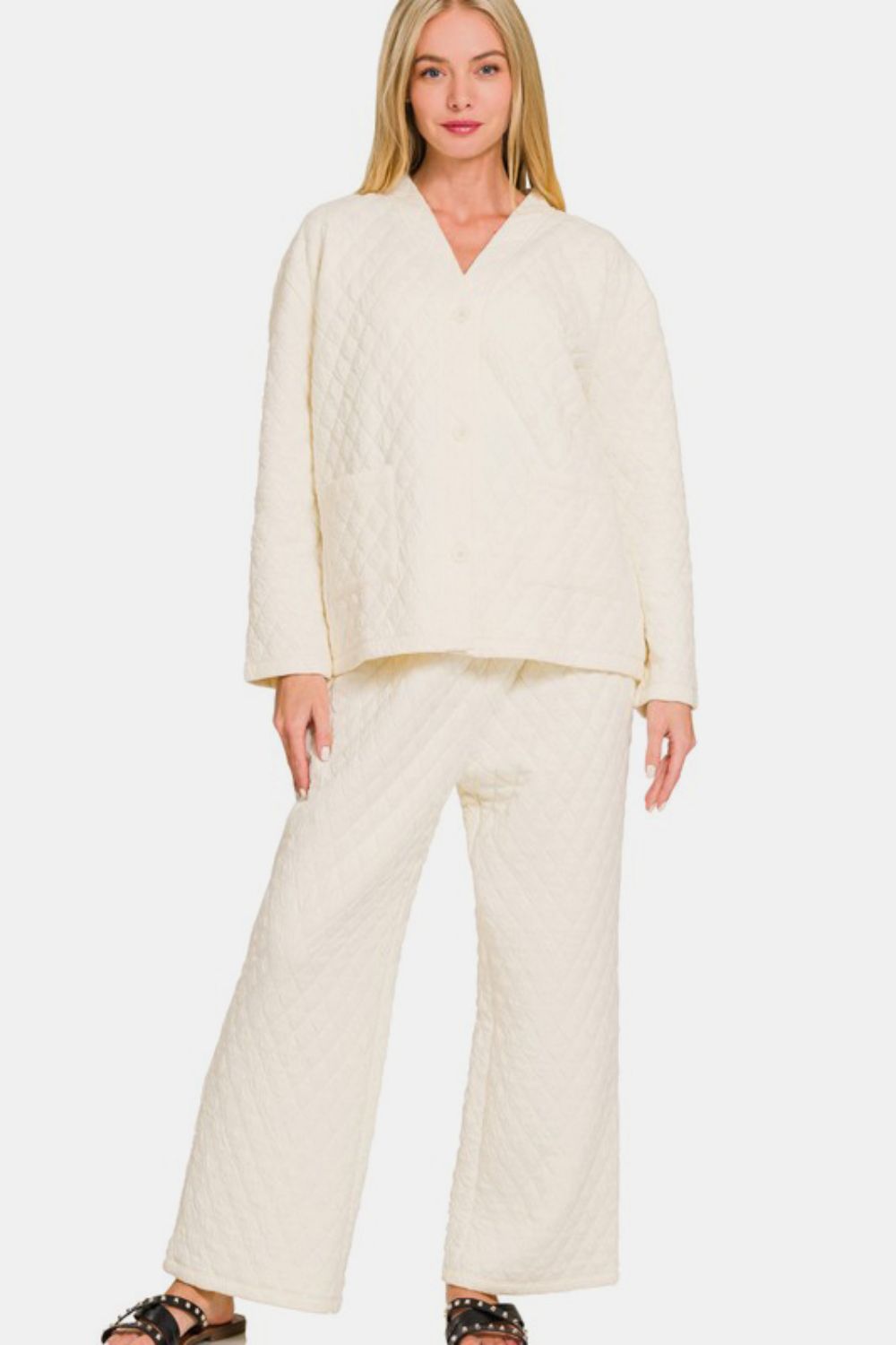 Zenana Quilted Button Up Long Sleeve Top and Pants Lounge Set Image principale du produit
