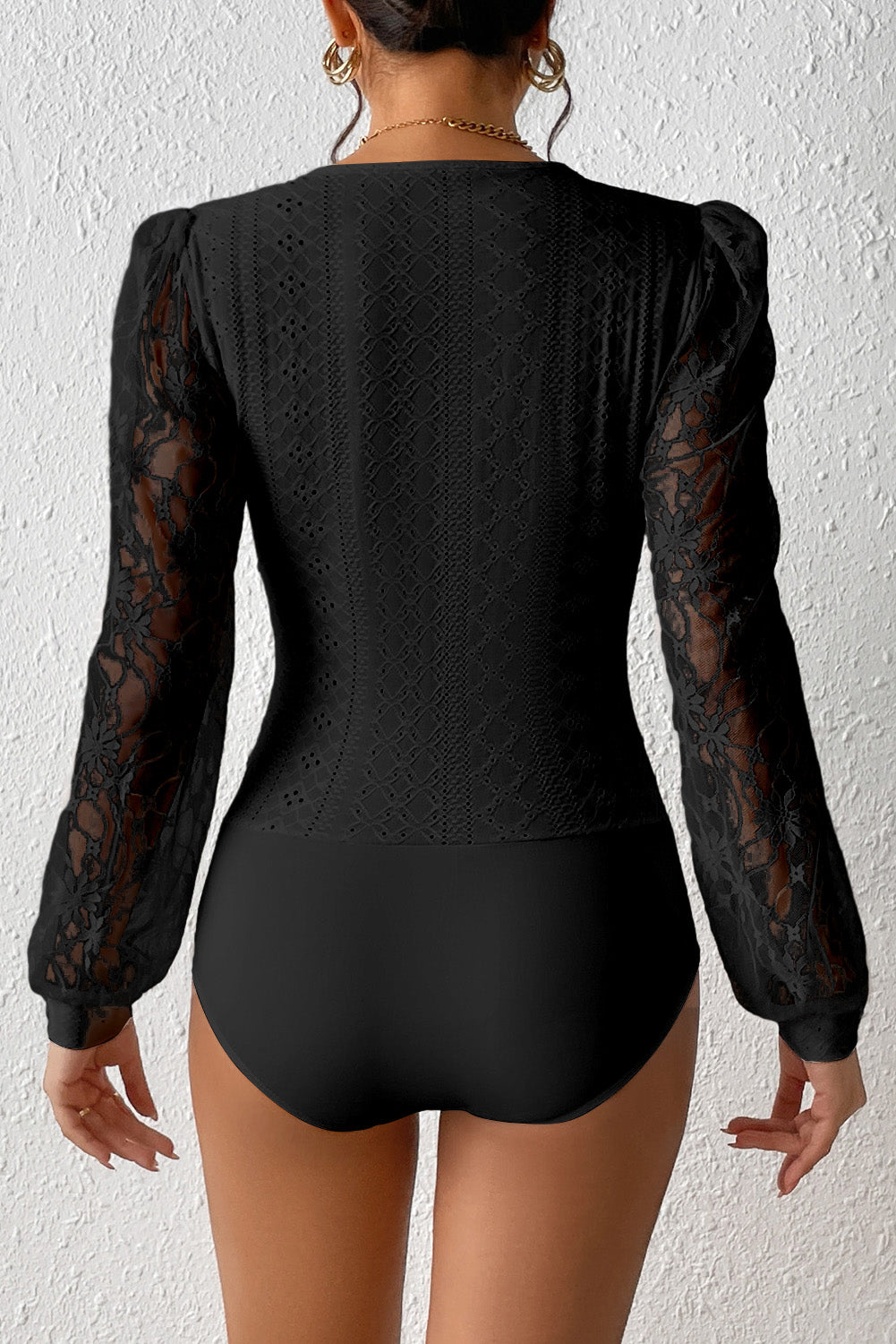 Eyelet Lace Long Sleeve Bodysuit - felvior