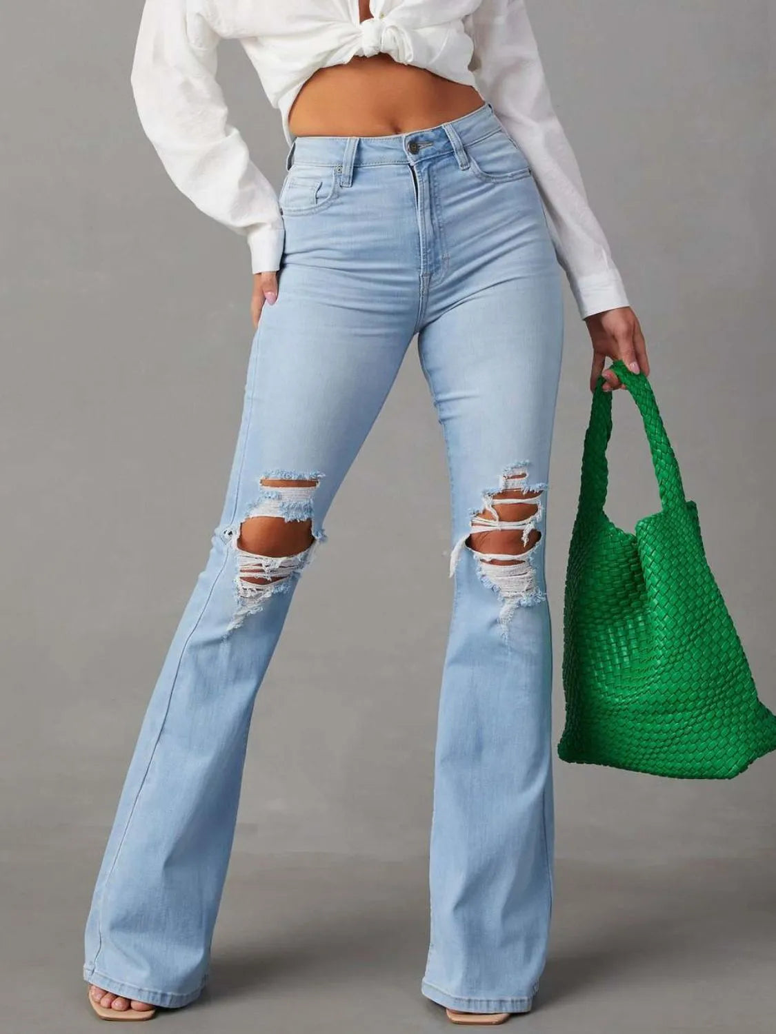 Distressed Jeans with Pockets - felvior