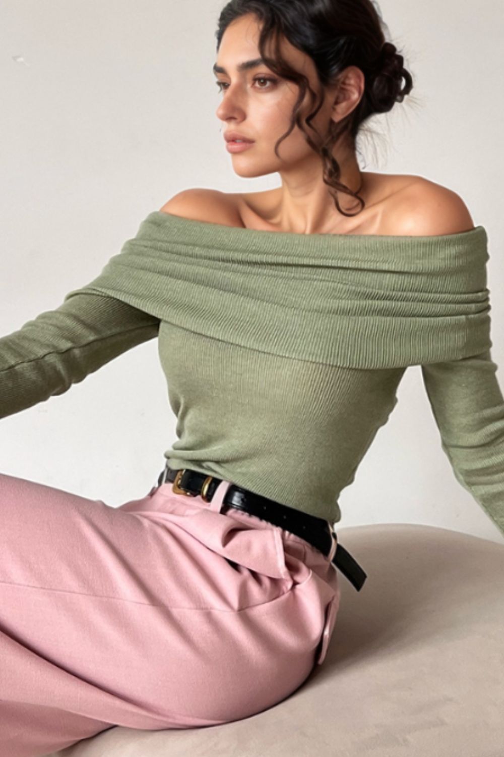 Off-Shoulder Long Sleeve Knit Top - felvior