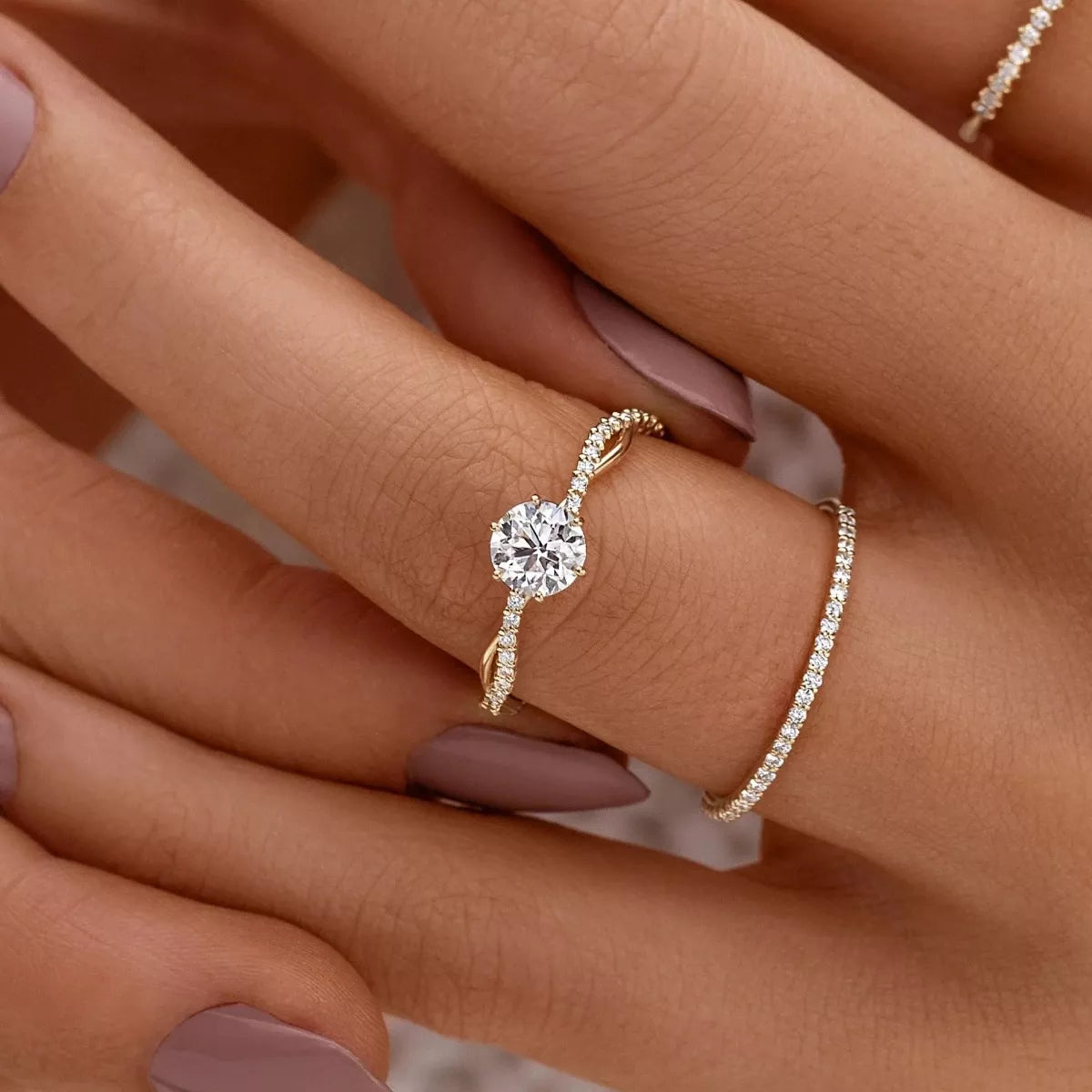 ef6e3d74-6d19-451d-96e2-19b8966426a6-Max-Origin Main image