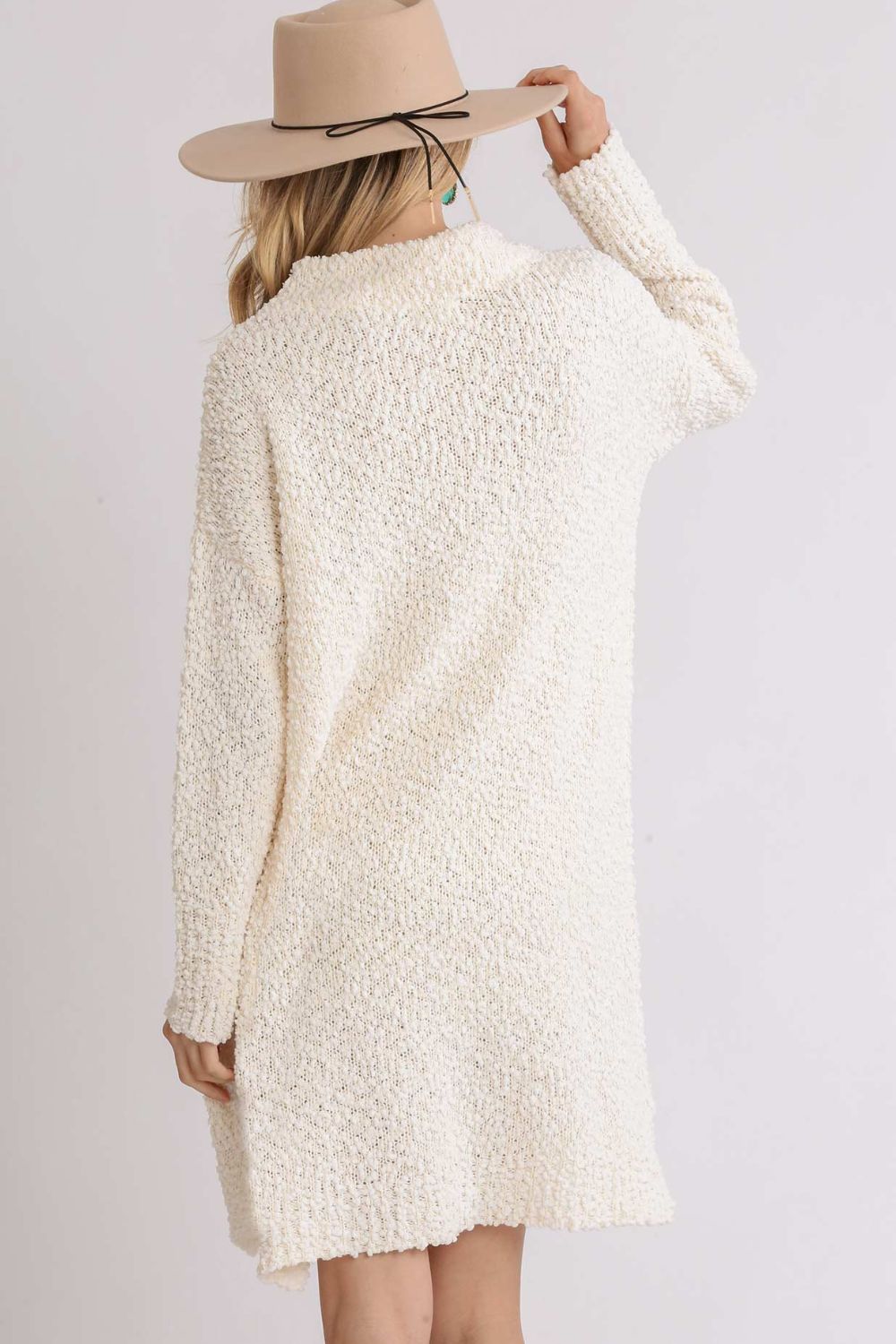 Umgee Full Size High Low Long Sleeve Boucle Sweater Dress Plus Size Zweitbild
