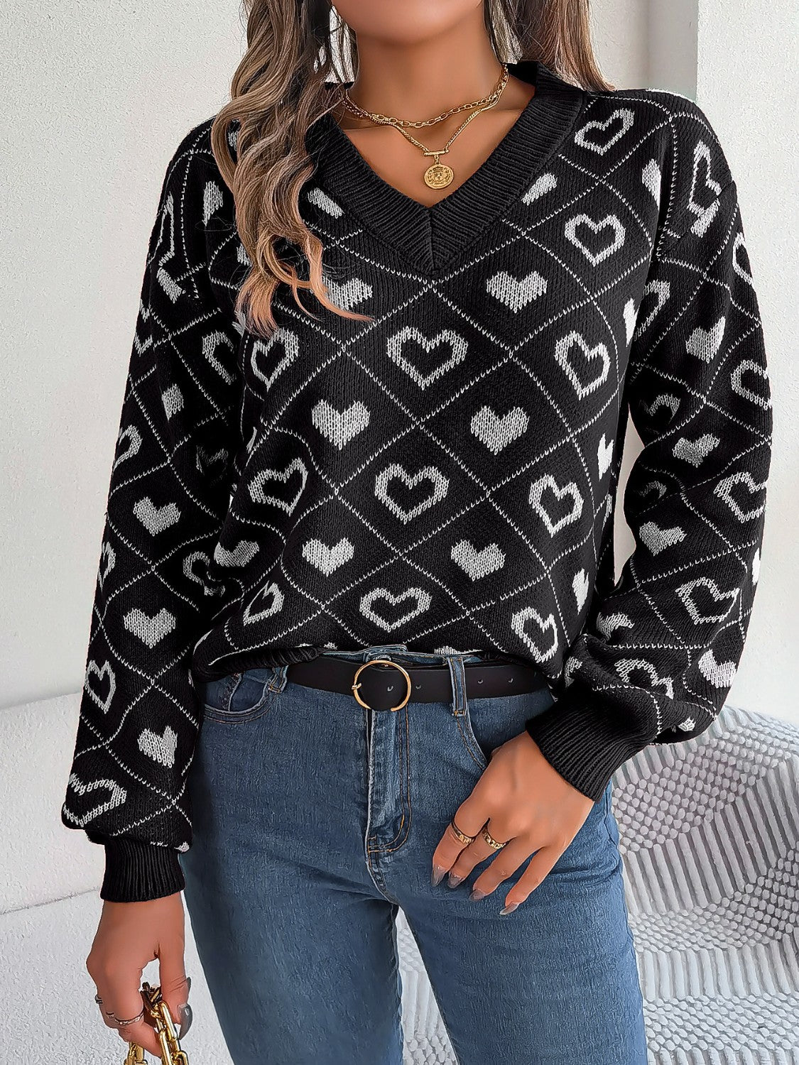 Heart Pattern V-Neck Long Sleeve Sweater - felvior