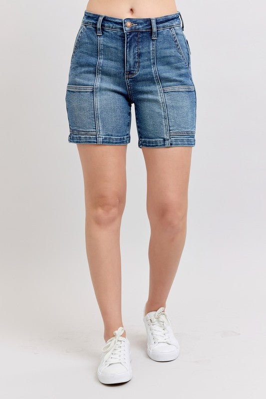 Judy Blue Jeansshorts mit hohem Bund in voller Größe, Übergröße Zweitbild