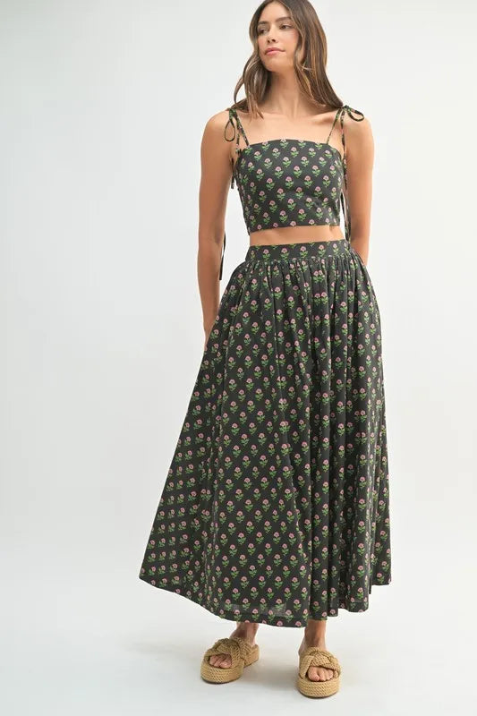 MABLE Floral Crop Top and Skirt Set - felvior