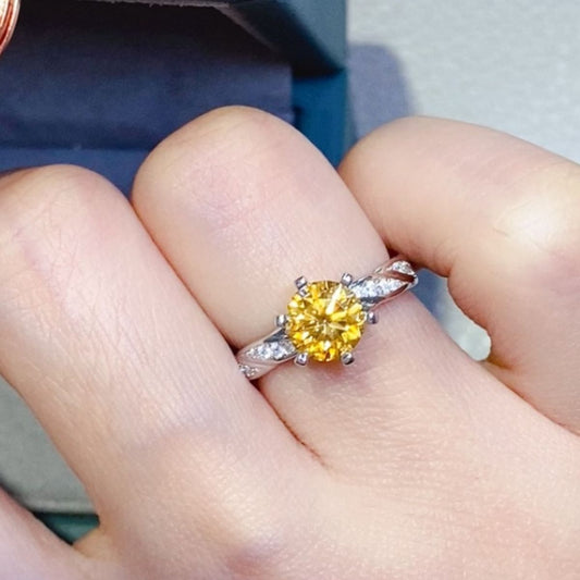 2 Carat Moissanite 925 Sterling Silver Ring - felvior
