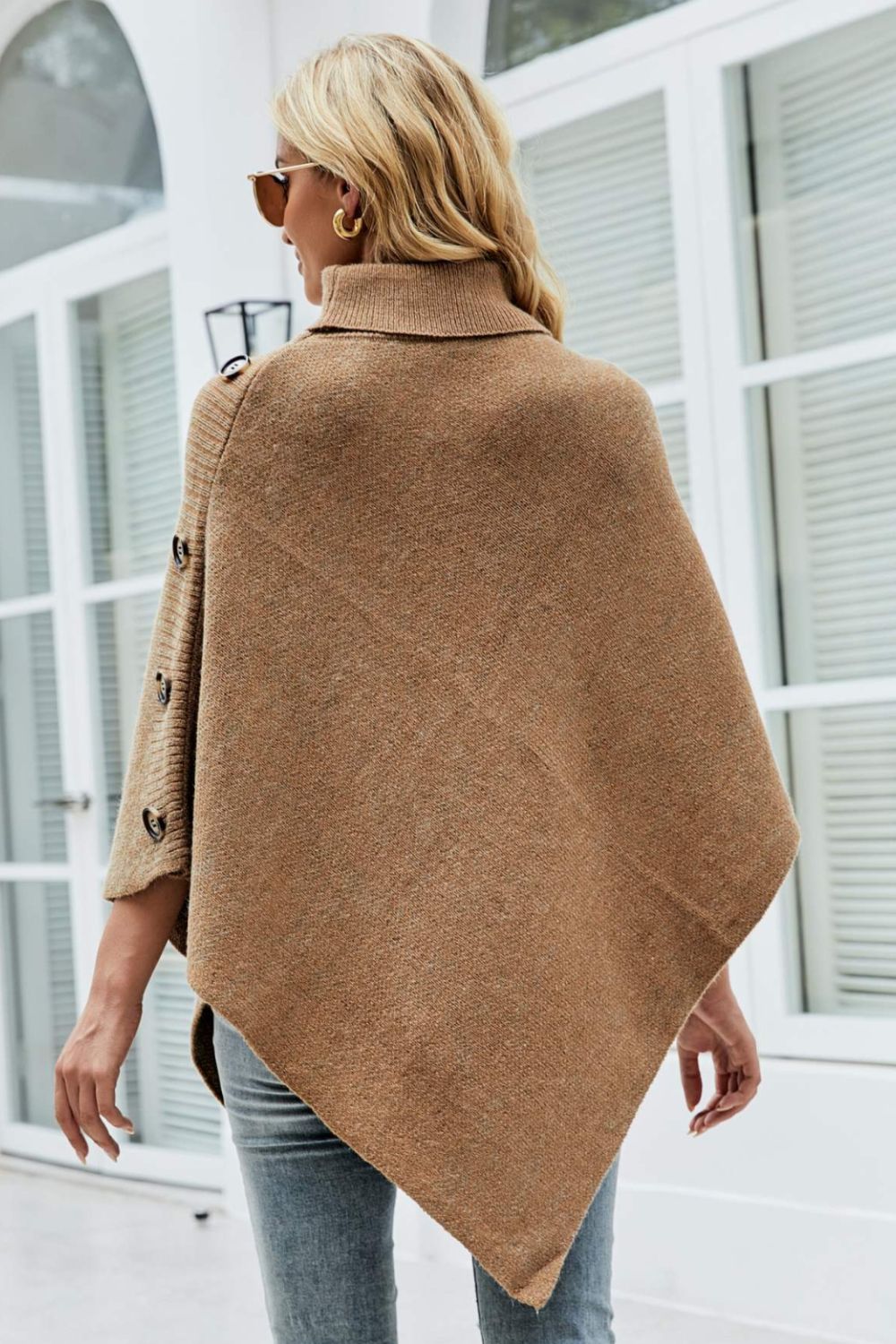 Turtleneck Buttoned Poncho - felvior
