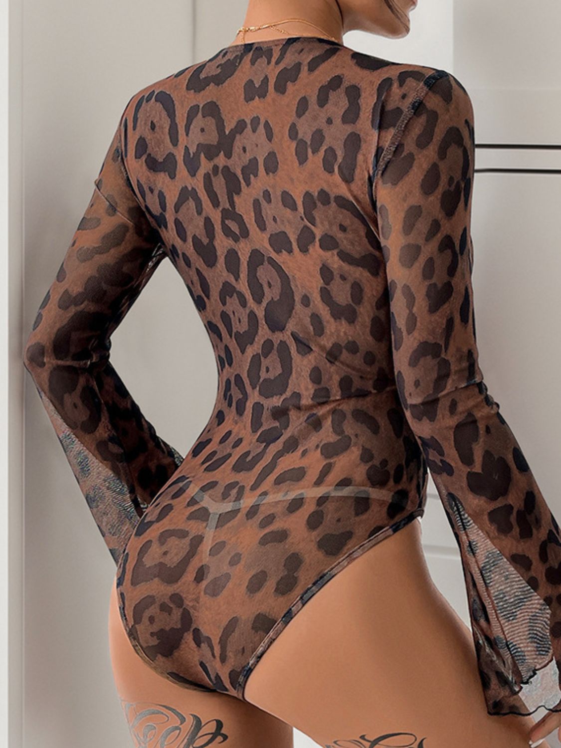 Perfee Leopard V-Neck Lace Bodysuit - felvior