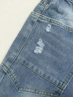 Distressed Jeans with Pockets