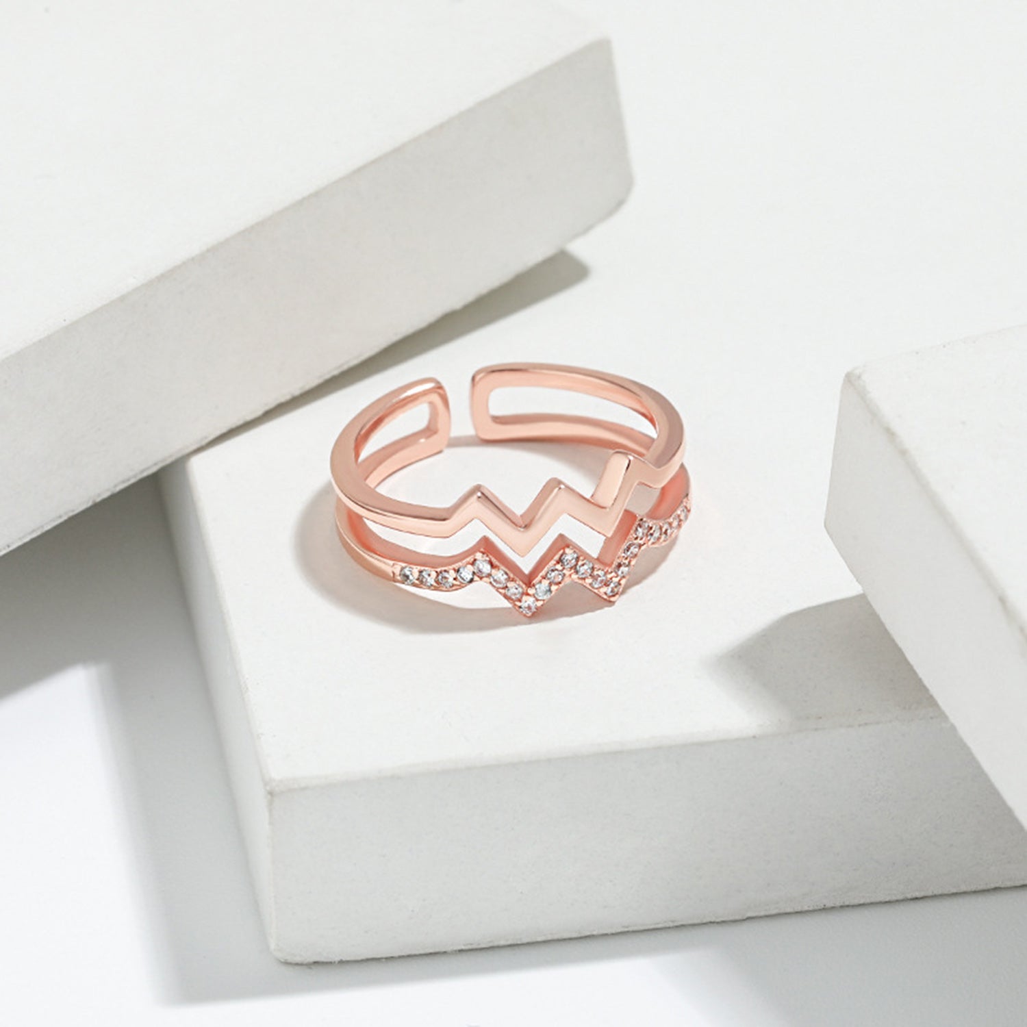Wave Shape Inlaid Zircon Open Ring - felvior