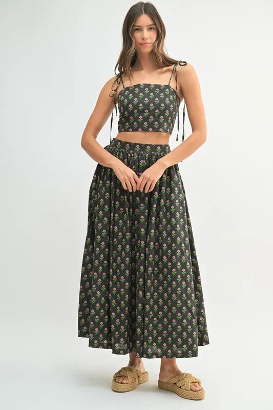 MABLE Floral Crop Top and Skirt Set - felvior