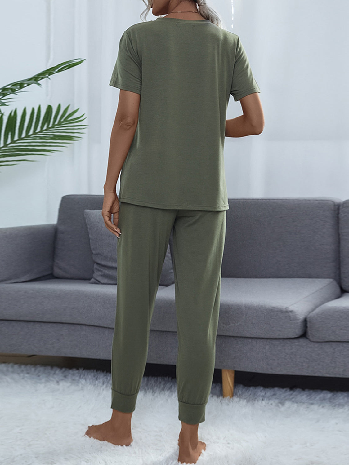Shiny Round Neck Short Sleeve Top and Pants Set - felvior