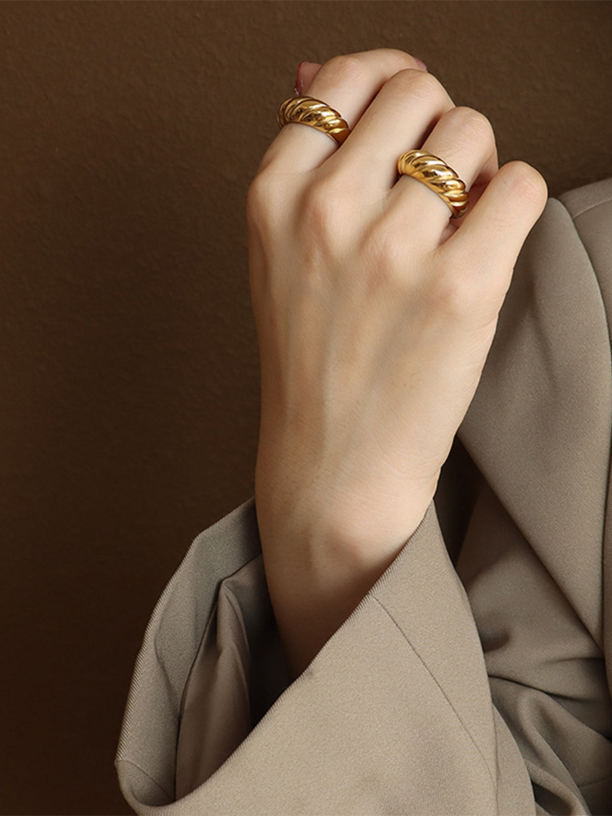 Ribbed Titanium Steel Ring - felvior