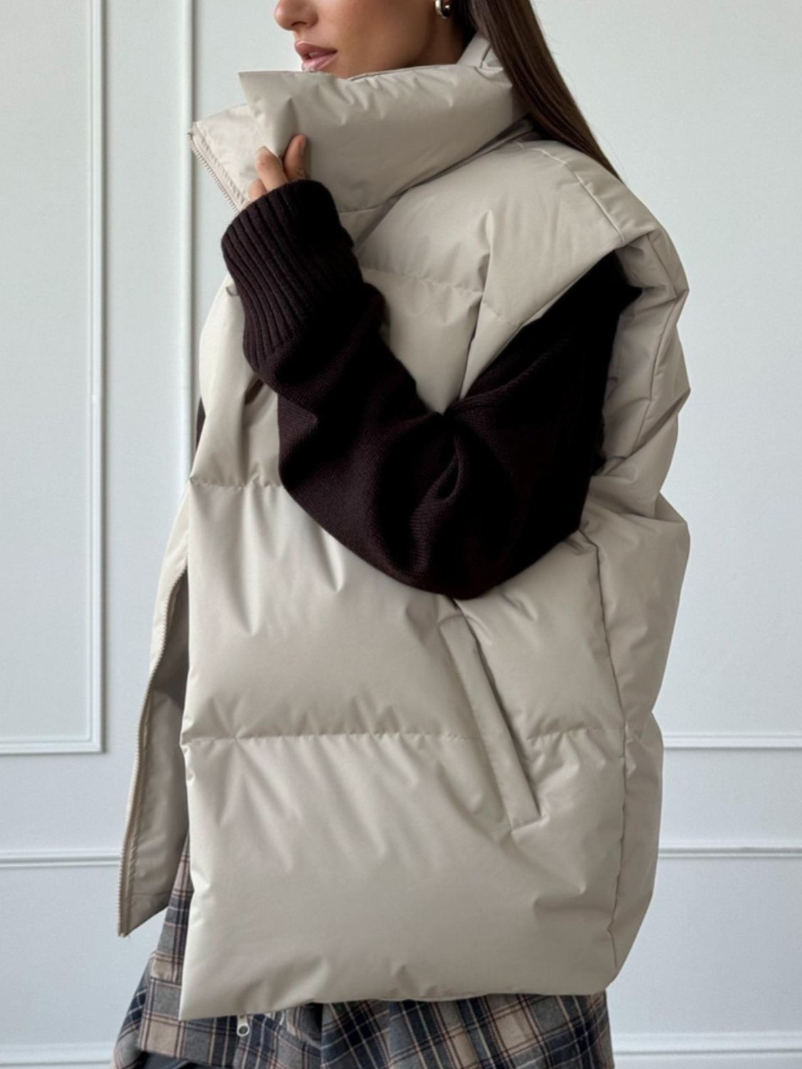 Zip Up Turtleneck Vest Coat - felvior