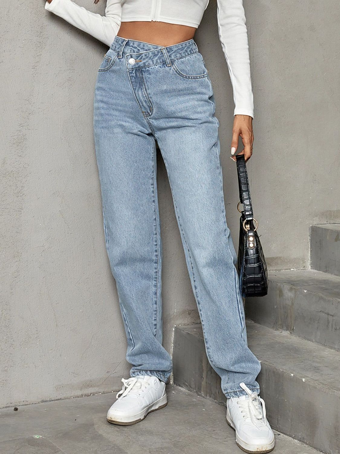 Asymmetrical Waist Straight Leg Jeans - felvior