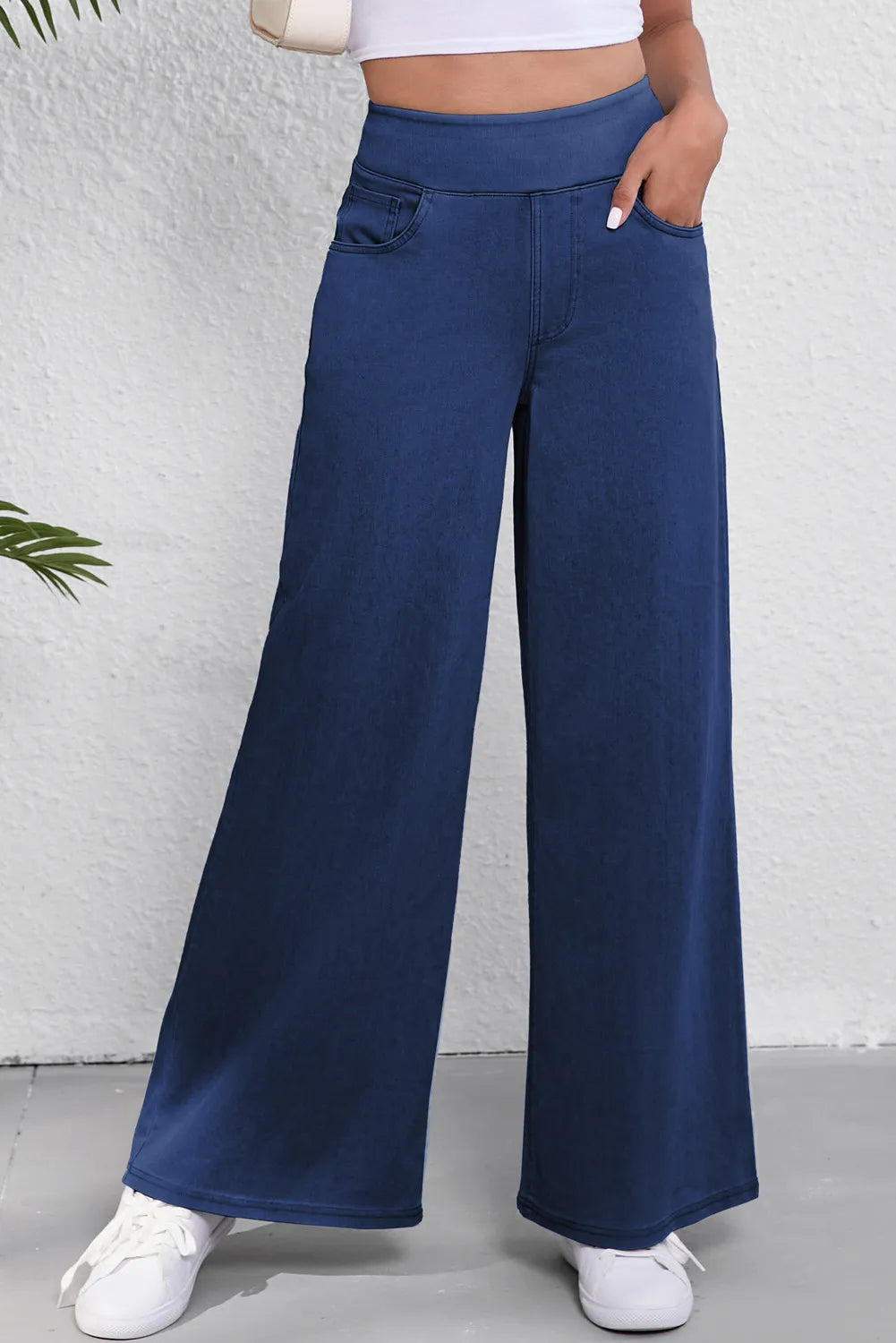 Wide Leg Jeans with Pockets - felvior