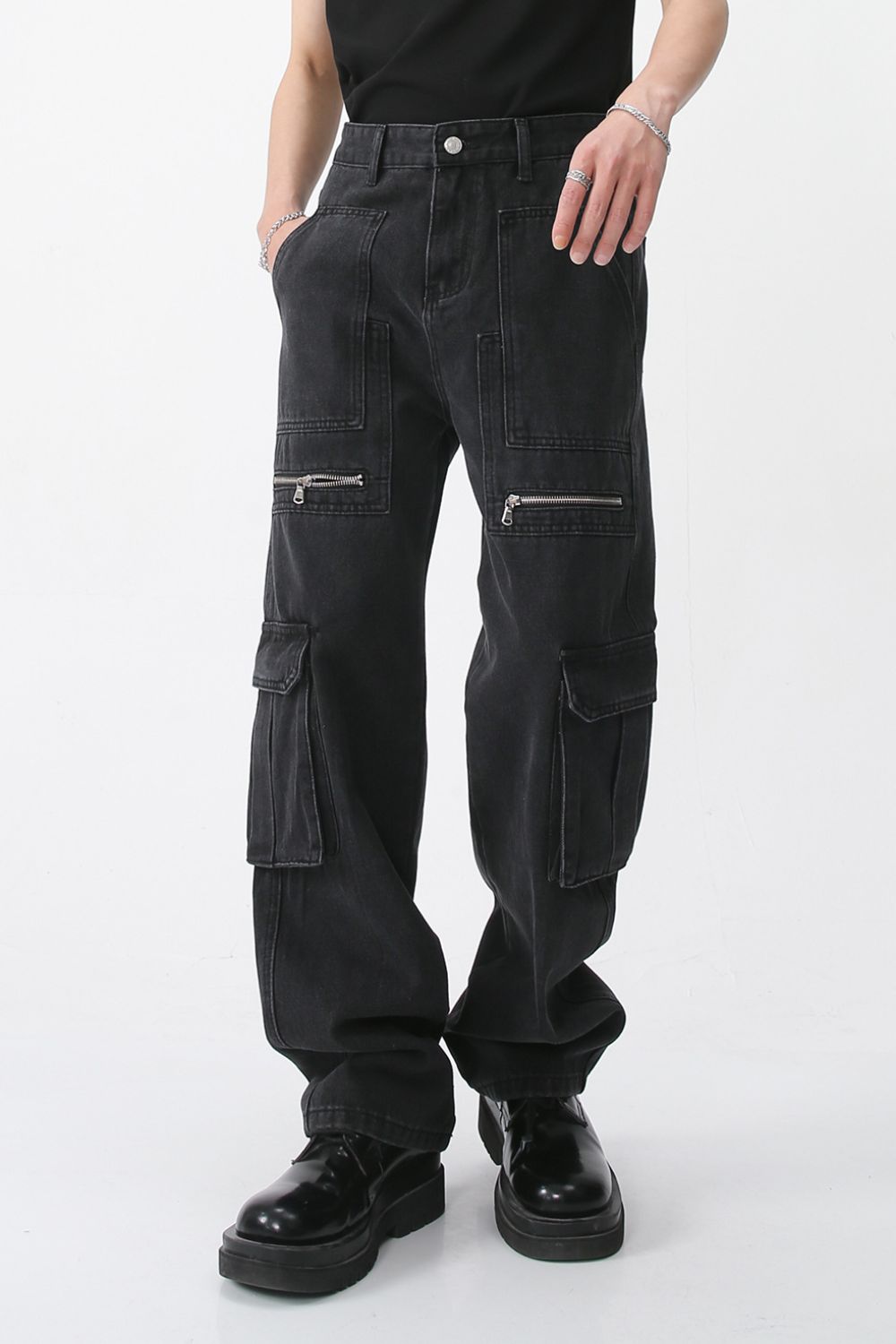 Men's Loose Fit Jeans with Cargo Pockets Hauptbild