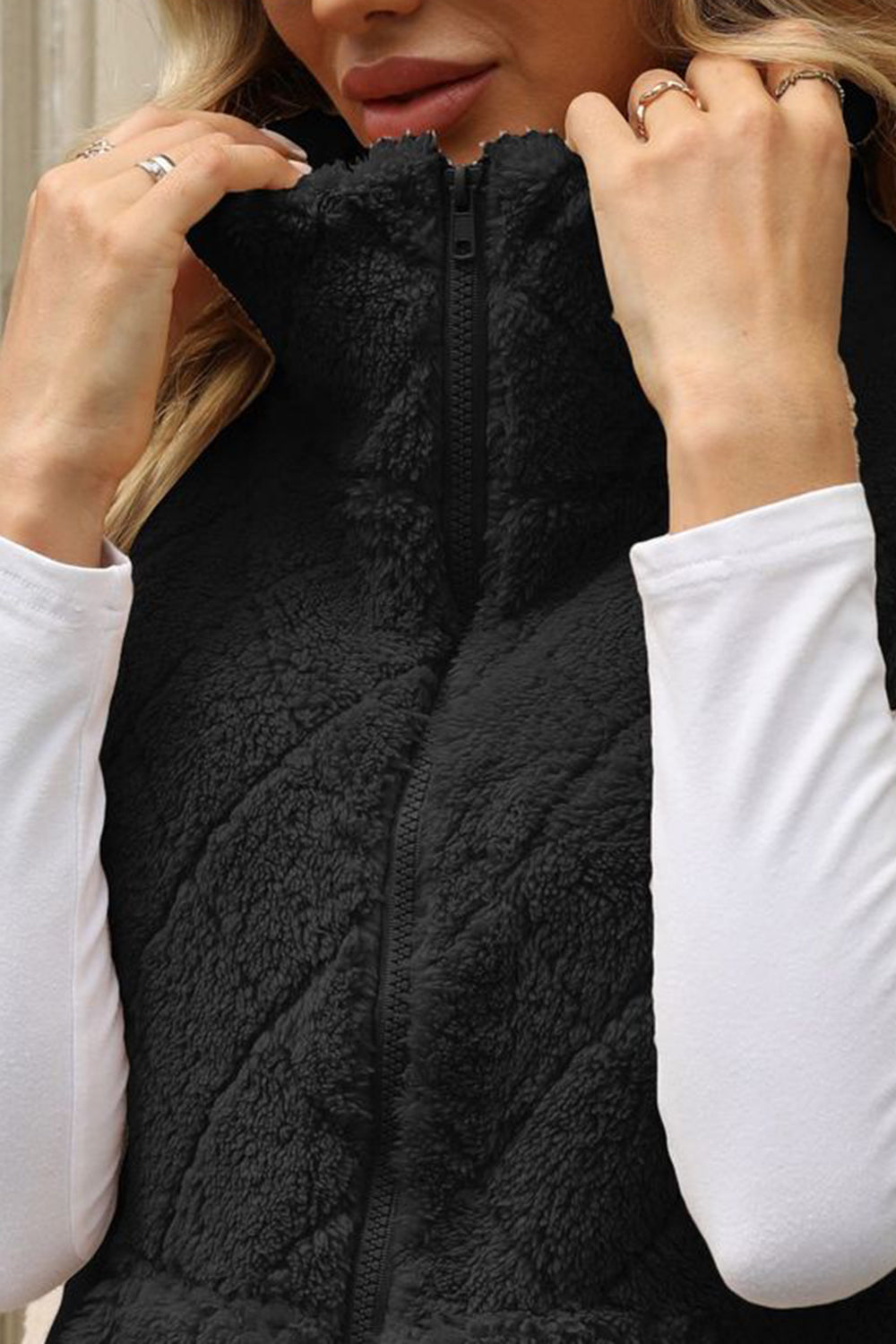 Fuzzy Plaid Texture Zip Up Vest Coat - felvior
