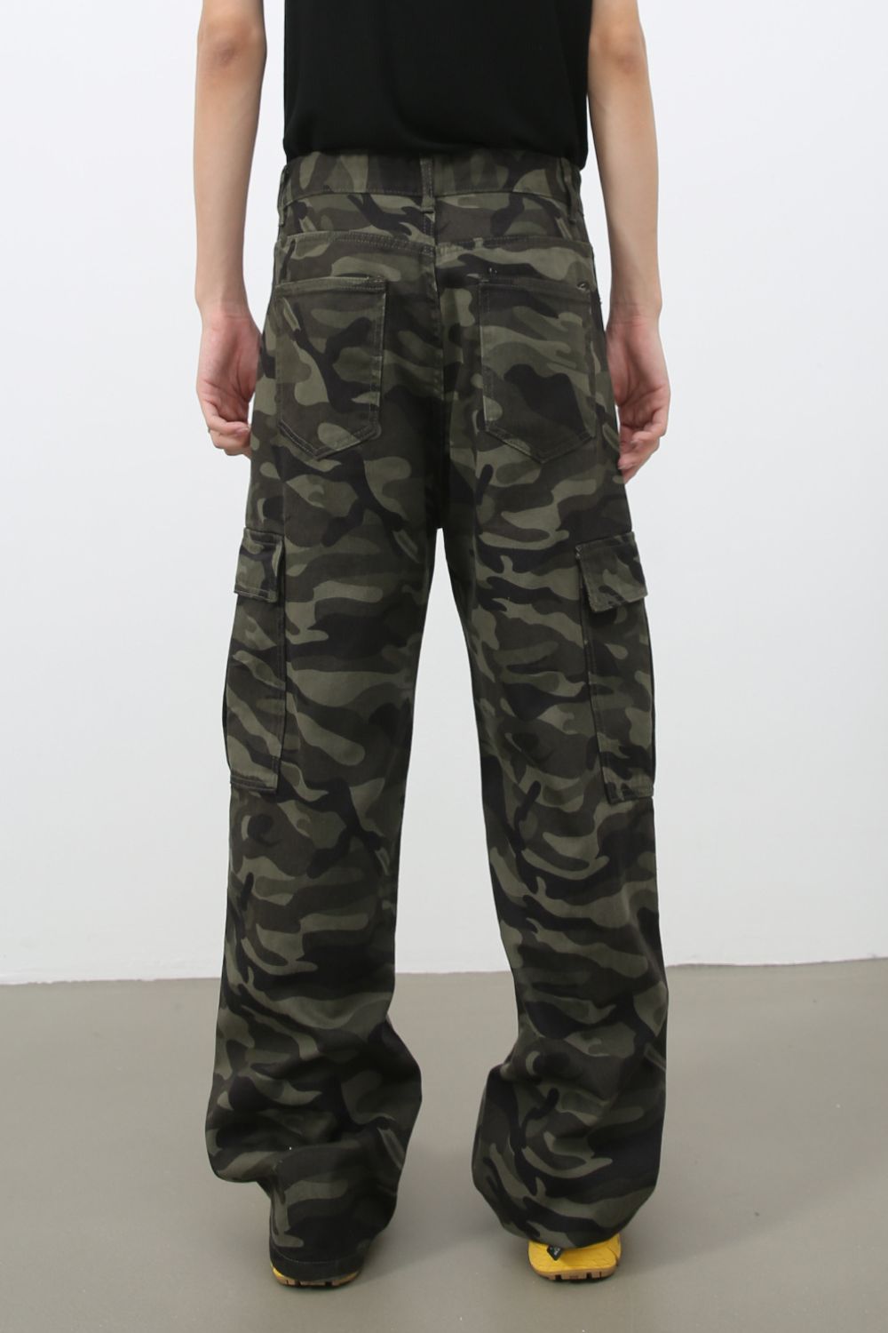 Men's Camouflage Jeans with Pockets