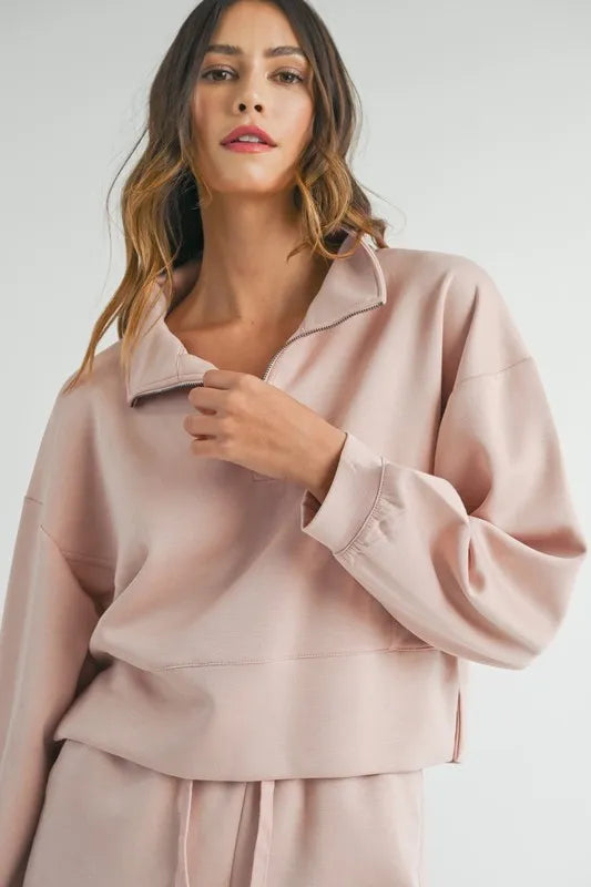 MABLE Half Zip Sweatshirt and Shorts Set - felvior