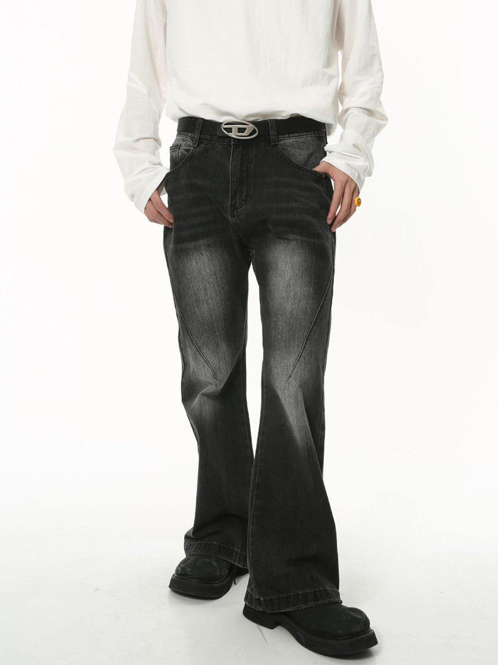 Men's Mid Rise Jeans with Pockets