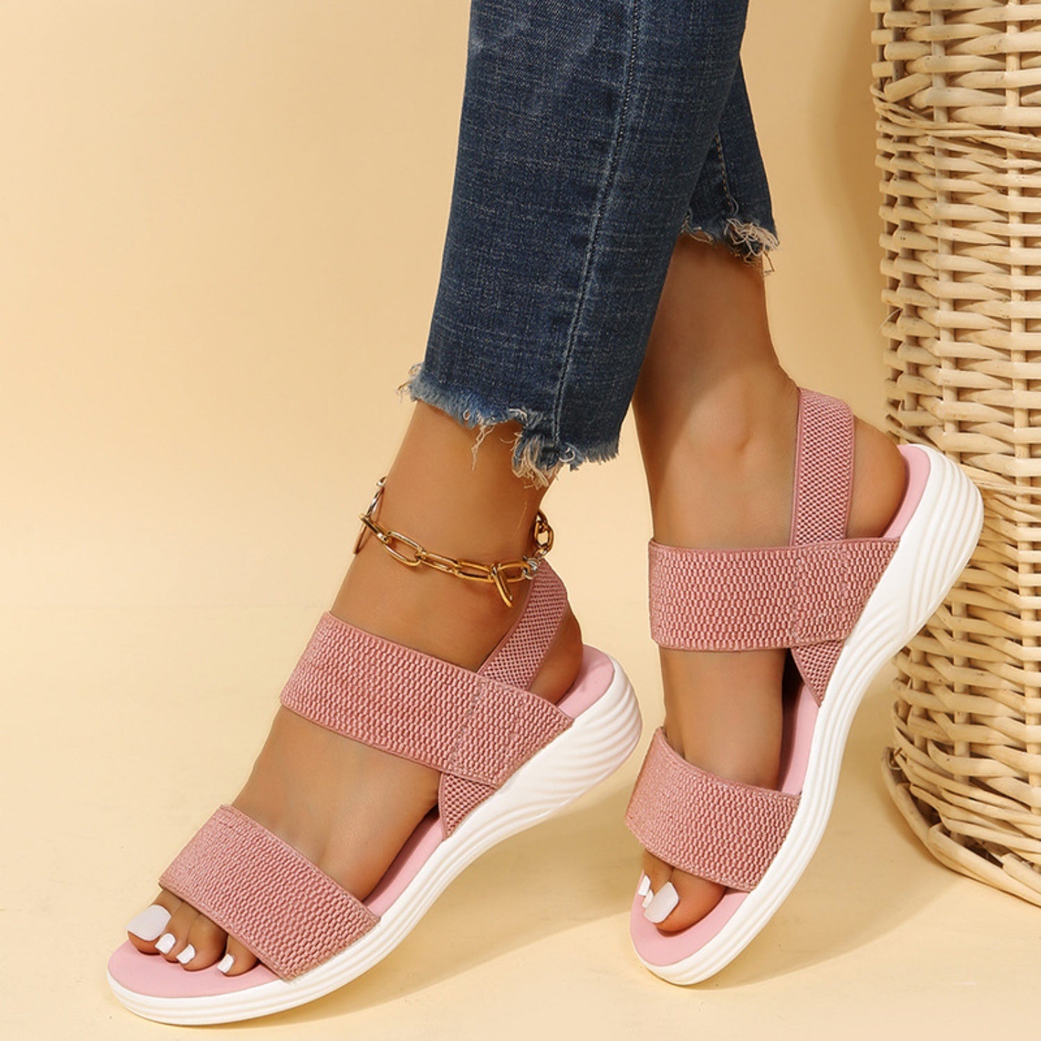 Rubber Open Toe Low Heel Sandals - felvior