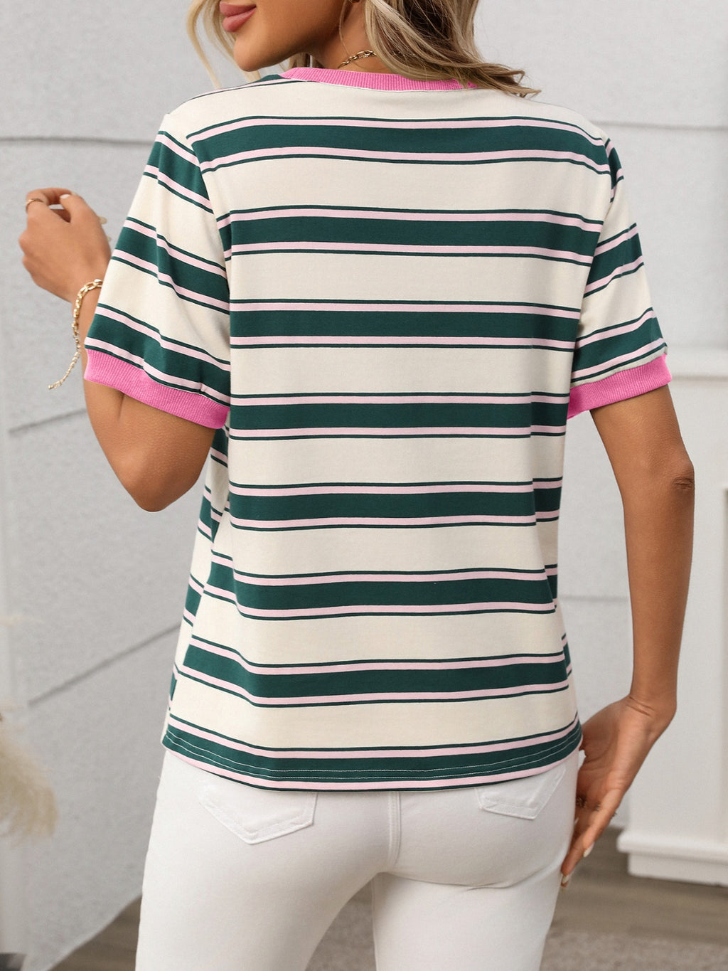 Contrast Striped Round Neck Short Sleeve T-Shirt